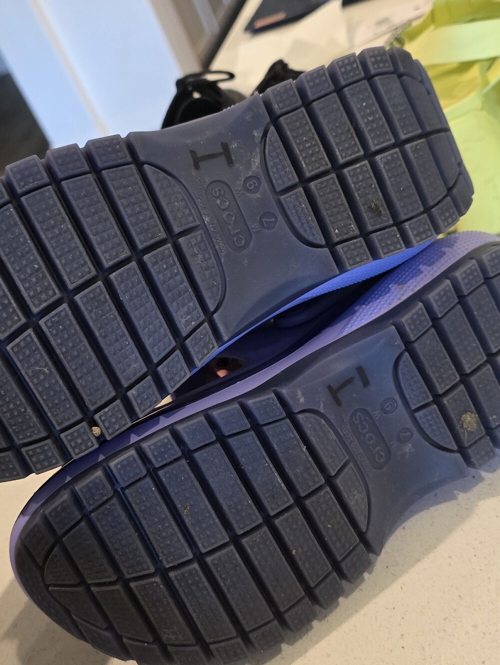 Crocs - Picture 4 of 4